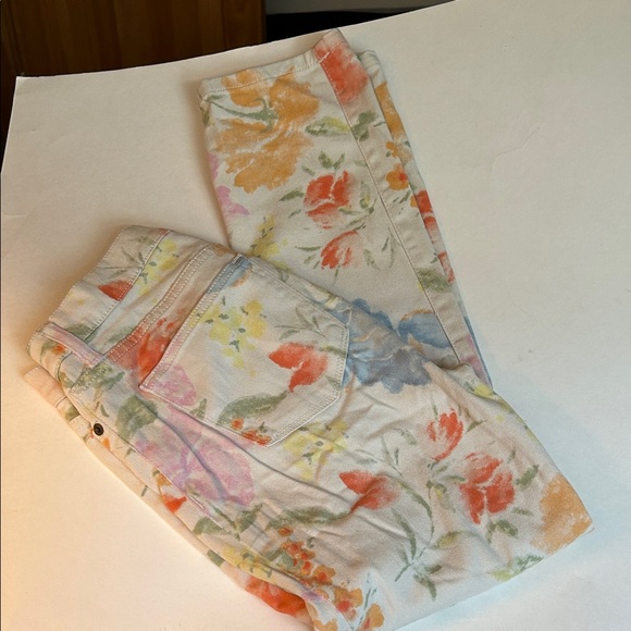 Ralph Lauren Multicolor Floral Women's Straight Leg Jeans size 6 petite - Picture 3 of 10